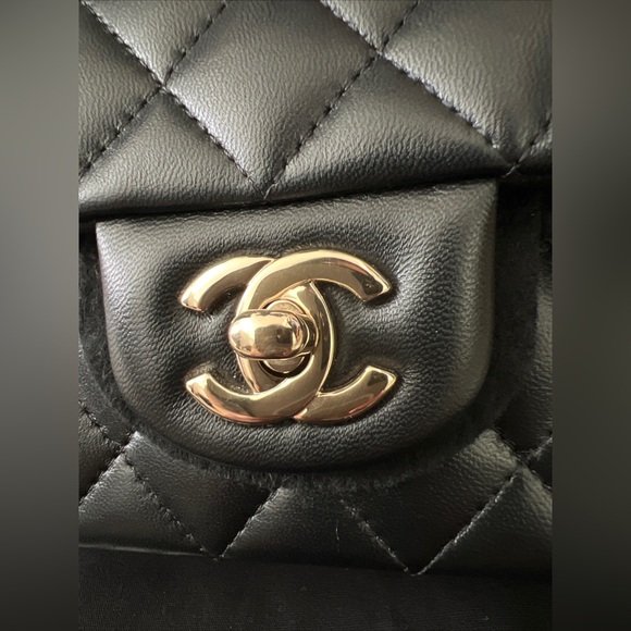 SOLD 22A Chanel Mini Rectangular Flap Bag with Top Handle - Picture 2 of 14